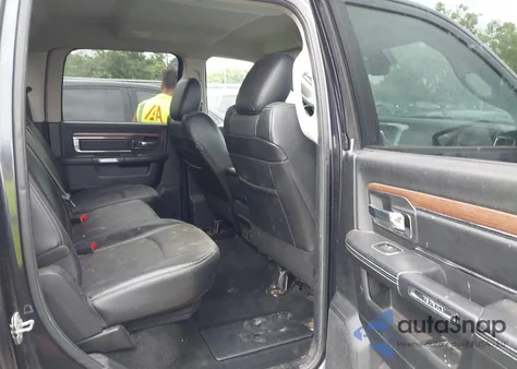 2013 Ram 1500 Laramie z USA, uszkodzony, nr VIN 1C6RR7VT2DS698735